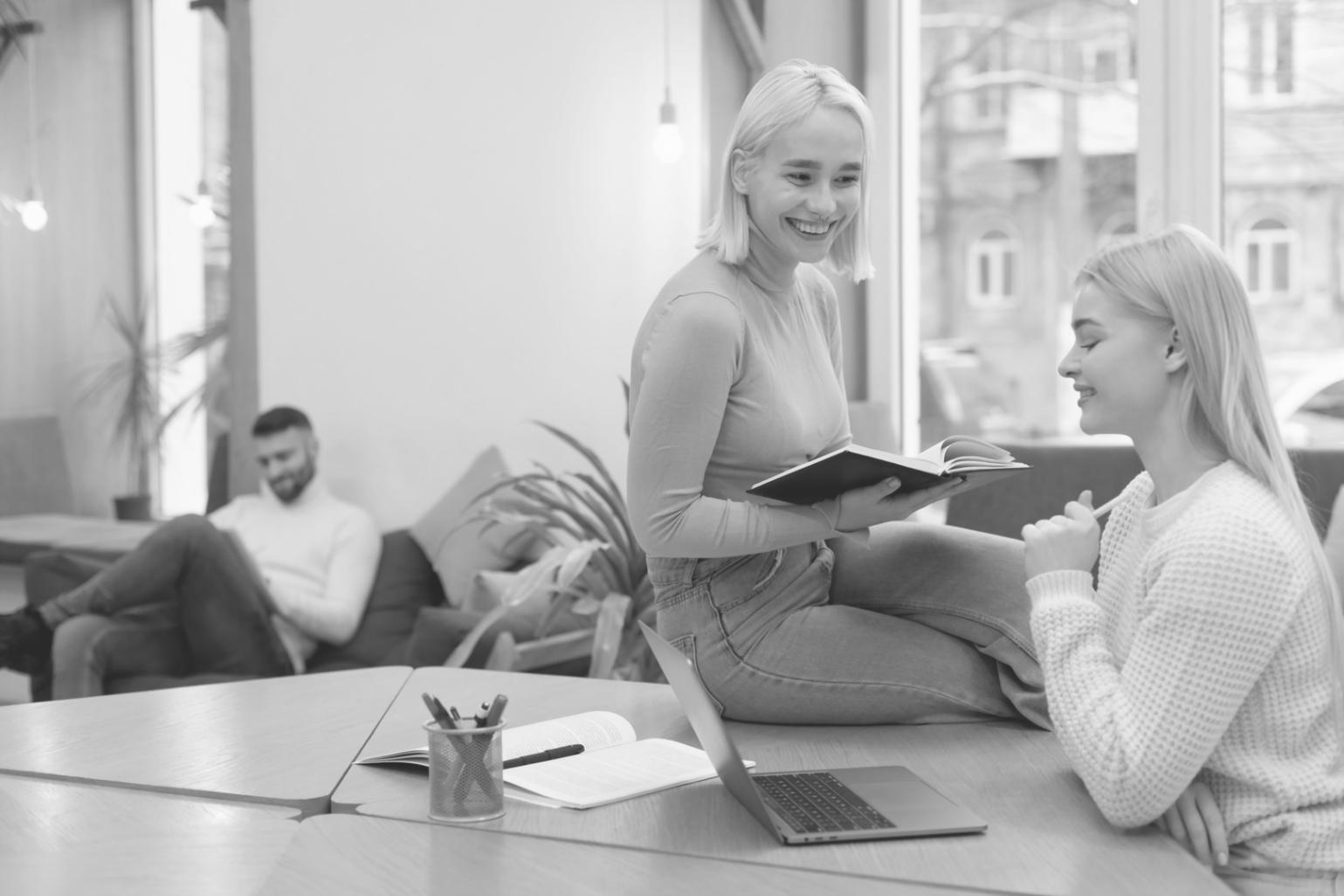 Moderne Finanzanalyse mit digitalen Tools und Marktdaten